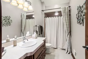 W330S10080 Genevieve Dr, Mukwonago, WI 53149 - Photo 30