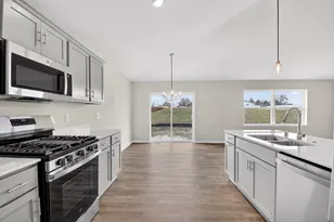 3402 40th St, Kenosha, WI 53144 - Photo 10