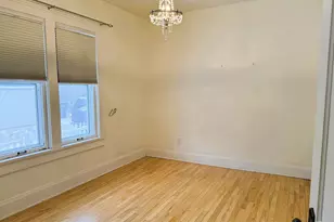 1904 N 83rd St, Wauwatosa, WI 53213 - Photo 18