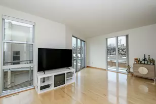 2114 N Commerce St, Milwaukee, WI 53212 - Photo 14