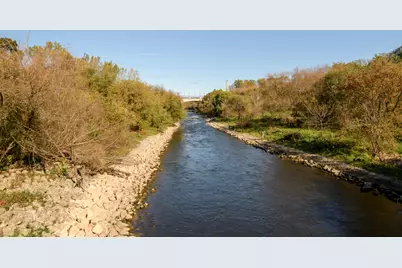 2114 N Commerce St, Milwaukee, WI 53212 - Photo 42