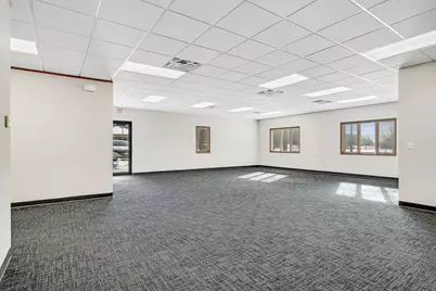 1115  Riders Club Rd, Onalaska, WI 54650 - Photo 6