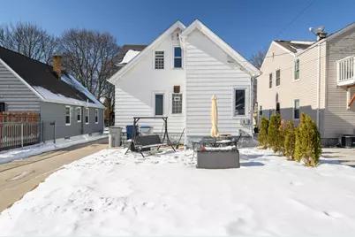 2928 N 75th St, Milwaukee, WI 53210 - Photo 6