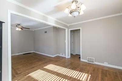 2928 N 75th St, Milwaukee, WI 53210 - Photo 12