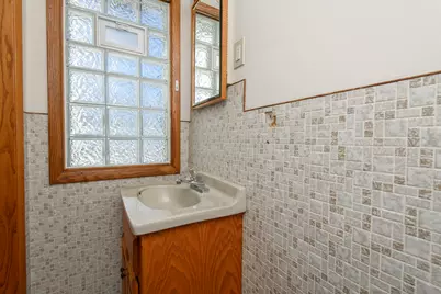 2928 N 75th St, Milwaukee, WI 53210 - Photo 22