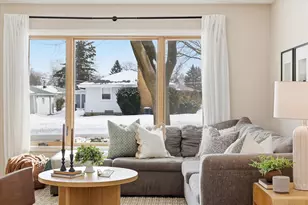 W150N8239 Saxony Dr, Menomonee Falls, WI 53051 - Photo 6