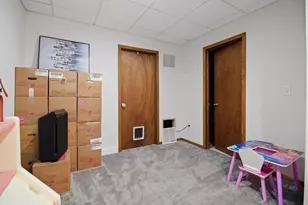 3060 E Stonefield Dr, Oak Creek, WI 53154 - Photo 22