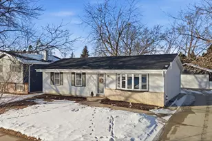 3060 E Stonefield Dr, Oak Creek, WI 53154 - Photo 40