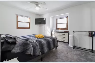 3060 E Stonefield Dr, Oak Creek, WI 53154 - Photo 12