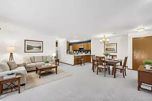 173 Heidel Rd, Thiensville, WI 53092 - Photo 6