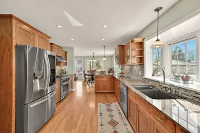 927 E Lexington Blvd, Whitefish Bay, WI 53217 - Photo 16