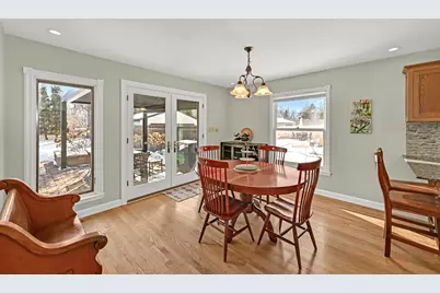 927 E Lexington Blvd, Whitefish Bay, WI 53217 - Photo 20