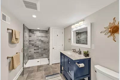 927 E Lexington Blvd, Whitefish Bay, WI 53217 - Photo 40