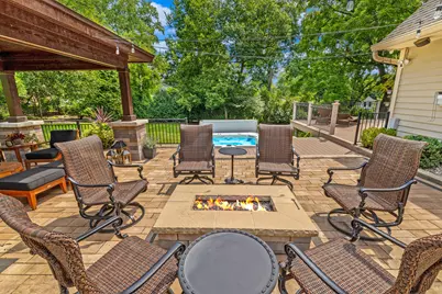 920  Madera Cir, Elm Grove, WI 53122 - Photo 34