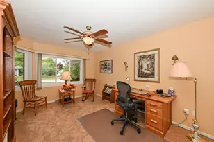 7213 W Mequon Square Dr, Mequon, WI 53092 - Photo 20