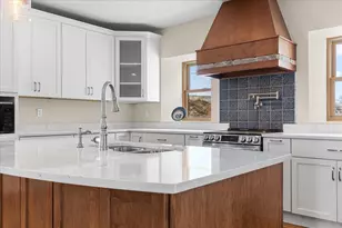 W3940 Campbell Dr, Ashford, WI 53010 - Photo 10