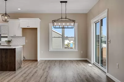 845  Crockett Dr, Holmen, WI 54636 - Photo 10