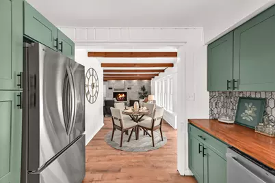 5686 N River Forest Dr, Glendale, WI 53209 - Photo 16