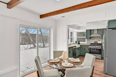 5686 N River Forest Dr, Glendale, WI 53209 - Photo 12