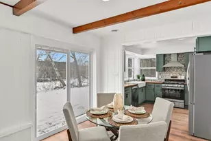 5686 N River Forest Dr, Glendale, WI 53209 - Photo 12