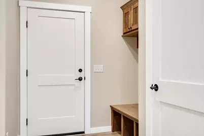 935  Crockett Dr, Holmen, WI 54636 - Photo 22