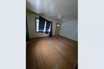 4642 N 45th St, Milwaukee, WI 53218 - Photo 2