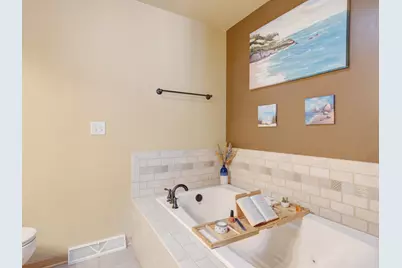 844  Shoal Crk #C, Racine, WI 53185 - Photo 20