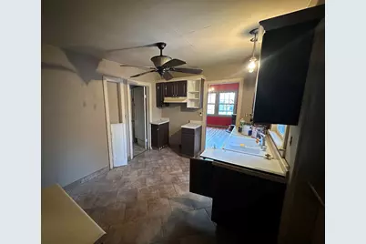 17624 W West View Ln, New Berlin, WI 53151 - Photo 12