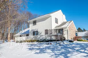 N81W13612 Wedge Ct, Menomonee Falls, WI 53051 - Photo 32