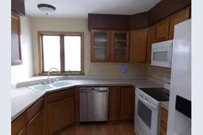 3312  Aurora Ln, Janesville, WI 53548 - Photo 8