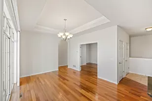 W178N11384 Island View Ct, Germantown, WI 53022 - Photo 16