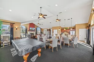 W178N11384 Island View Ct, Germantown, WI 53022 - Photo 50