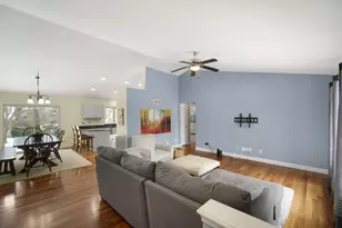 4066 W Whispering Ridge Pass, Franklin, WI 53132 - Photo 4