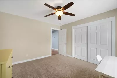 4066 W Whispering Ridge Pass, Franklin, WI 53132 - Photo 16