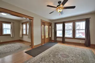 1204 Wolff St, Racine, WI 53402 - Photo 4