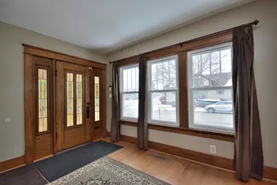 1204  Wolff St, Racine, WI 53402 - Photo 6