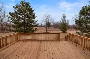 10736 N Essex Ct, Mequon, WI 53092 - Photo 2