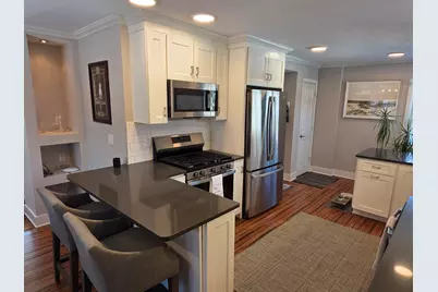 308 E Spooner St, Fox Point, WI 53217 - Photo 4