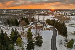 1169 Aspen Ct, Grafton, WI 53024 - Photo 38