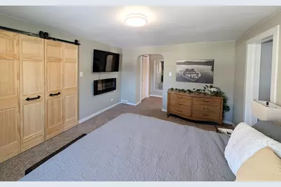 813 N Water St, Watertown, WI 53098 - Photo 26