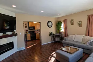 813 N Water St, Watertown, WI 53098 - Photo 16