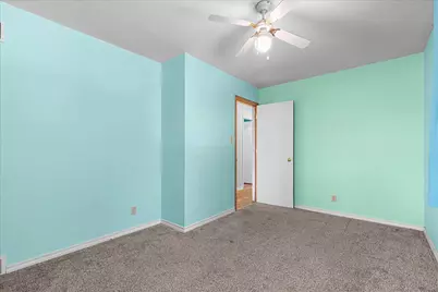 1000  Grant Pl, West Bend, WI 53090 - Photo 20