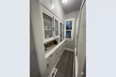 2707 W Highland Blvd #2709, Milwaukee, WI 53208 - Photo 12