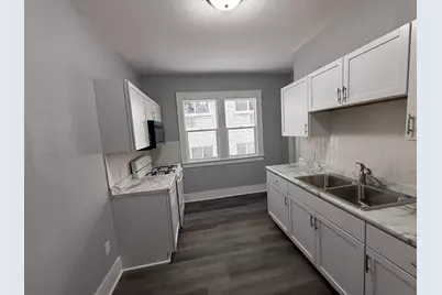 2707 W Highland Blvd #2709, Milwaukee, WI 53208 - Photo 22