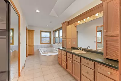 N7045  Oakwood Rd, Richmond, WI 53190 - Photo 36