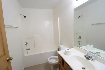 219  Franklin St #C, Delavan, WI 53115 - Photo 8