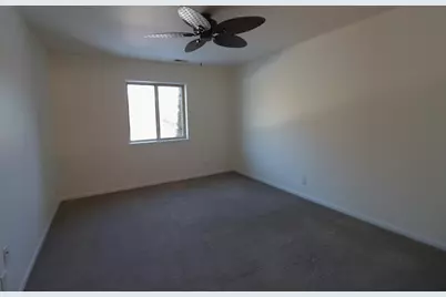 219  Franklin St #C, Delavan, WI 53115 - Photo 12