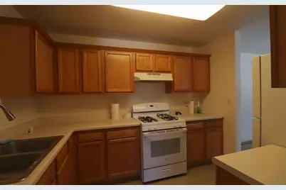 219  Franklin St #C, Delavan, WI 53115 - Photo 6