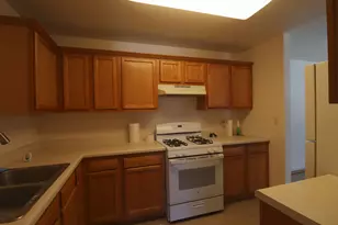 219 Franklin St, Delavan, WI 53115 - Photo 6