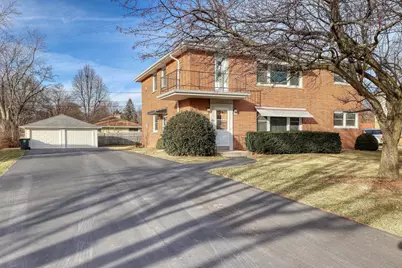 1317 N 116th St, Wauwatosa, WI 53226 - Photo 2